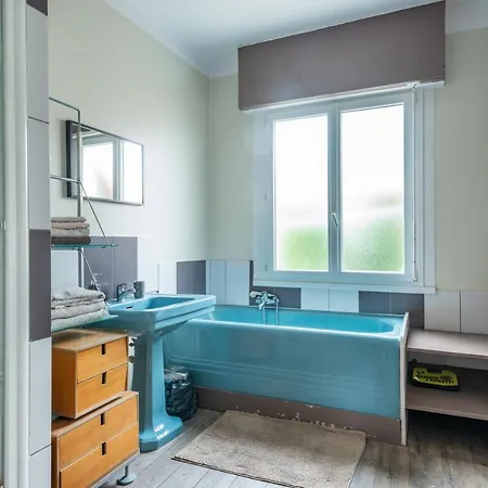 Holiday home Grande Maison Familliale *