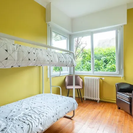 Grande Maison Familliale Holiday home Coulogne