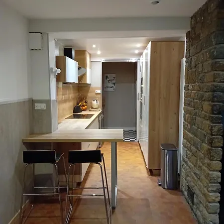 Grande Maison Familliale Nyaraló *