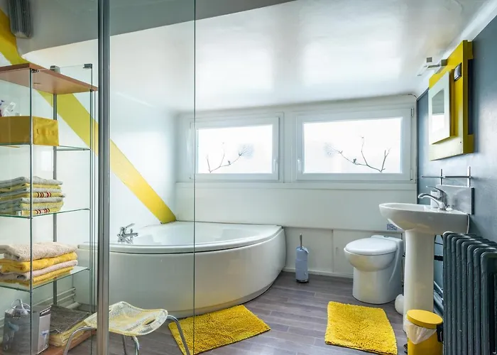 Grande Maison Familliale Hébergement de vacances Coulogne